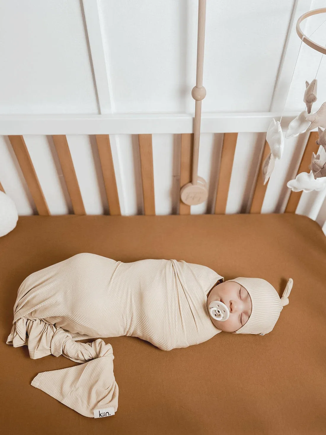 Bamboo Stretch Swaddle - Blush (plus accessories)
