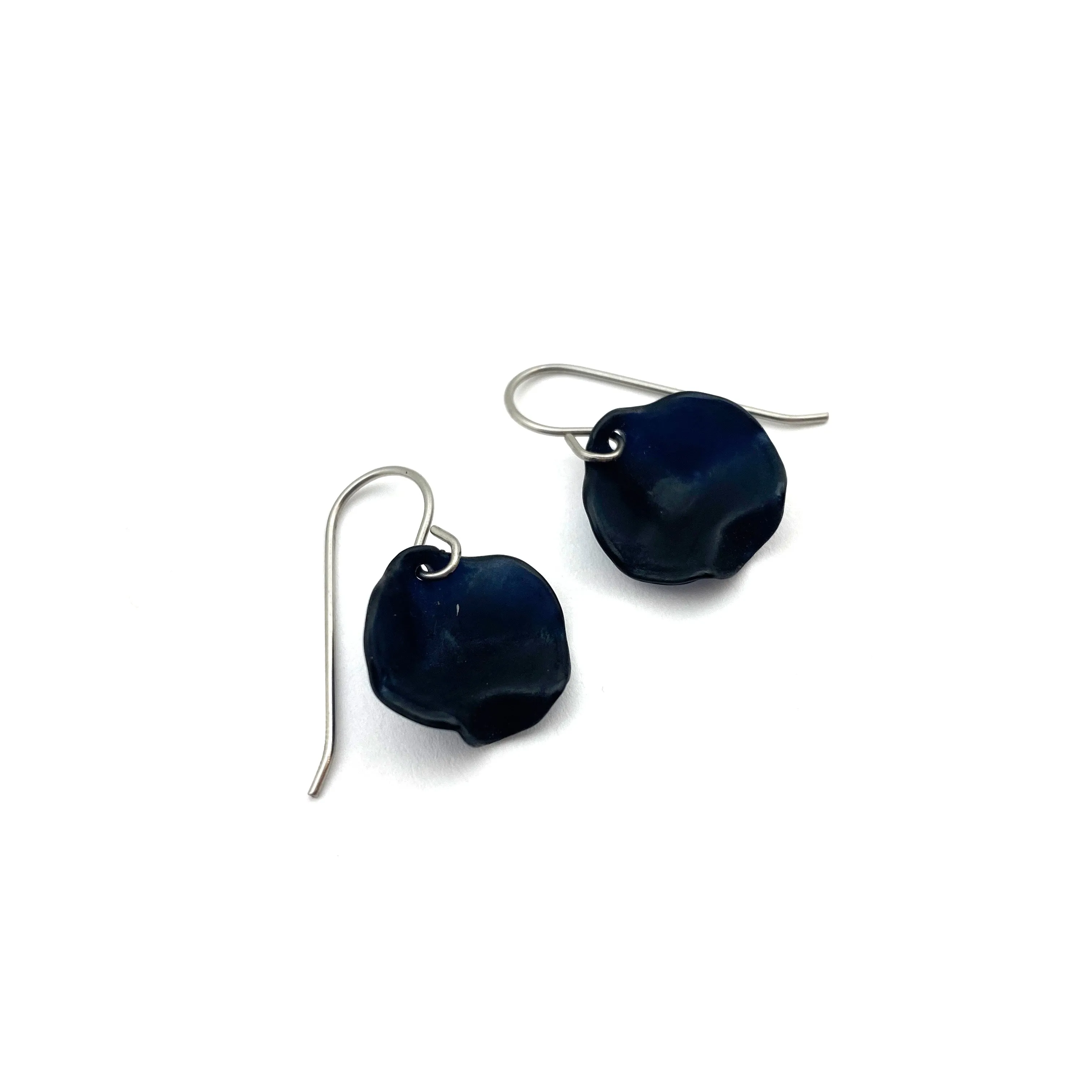 Black Petal Earrings - Hook